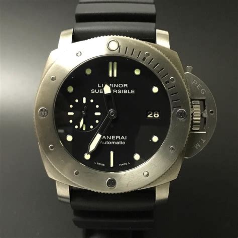 panerai pam 305 submersible|panerai pam 305.